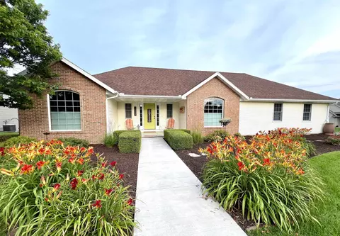 1504 Stacy Ln, Fort Atkinson, WI 53538