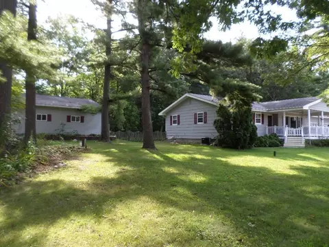 9824 Ellsworth Rd, Tomah, WI 54660