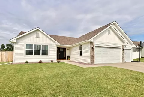 3654 Prairie Falcon Pass, Beloit, WI 53511