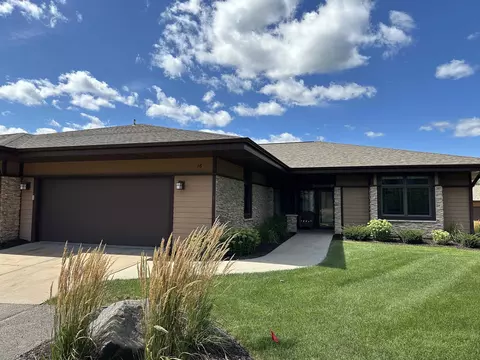 16 Gusty Ct, Verona, WI 53593