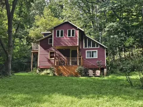 s7649 Riley Road, Readstown, WI 54652