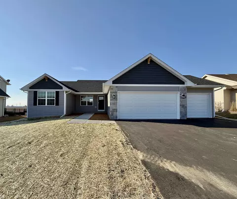 845 N Waveland Rd, Janesville, WI 53548