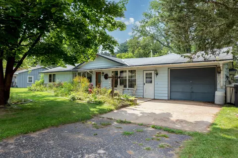 329 Canal St, Princeton, WI 54968