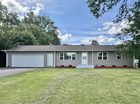 836 E Hart Rd, Beloit, WI 53511