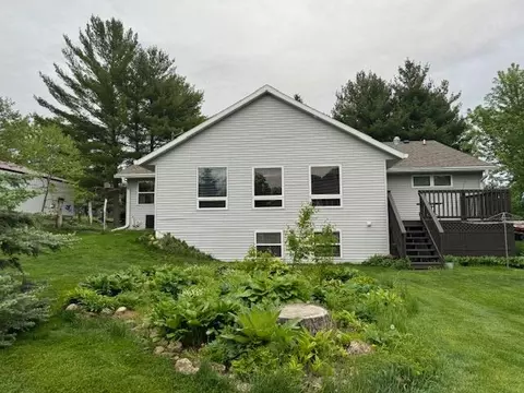 123 N 5th St, Evansville, WI 53536