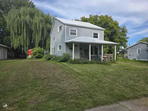 315 Maine St, Mauston, WI 53948