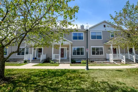 157 Prairie Grass Rd #9, Oregon, WI 53575