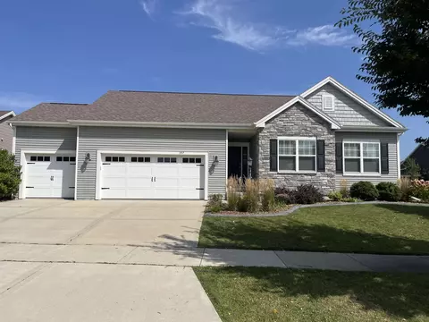 397 Crescendo Dr, Sun Prairie, WI 53590