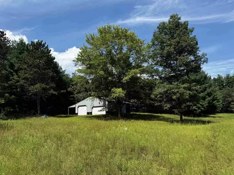 n4931 2nd Avenue, Oxford, WI 53952