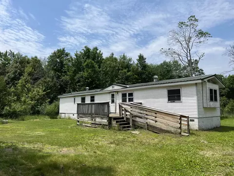 n9185 9th Avenue, New Lisbon, WI 53950