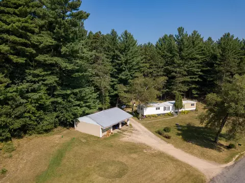 n5719 Zindorf Road, New Lisbon, WI 53950