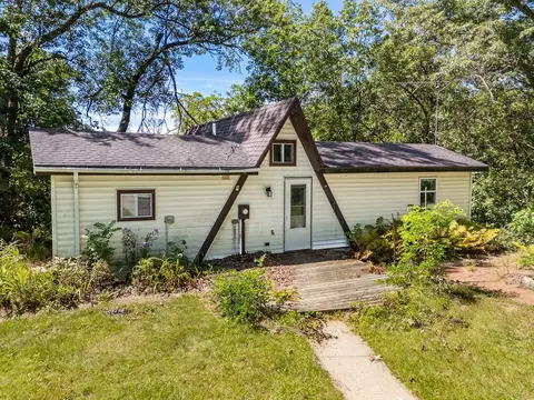 n6793 3rd Drive, Westfield, WI 53964