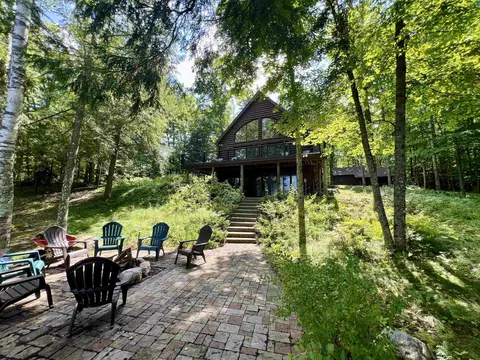 7892 Carlson Rd, Minocqua, WI 54548