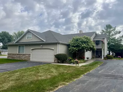 2675 Iva Ct #1, Beloit, WI 53511