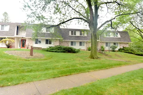 7414 Whitacre Rd #4, Madison, WI 53717