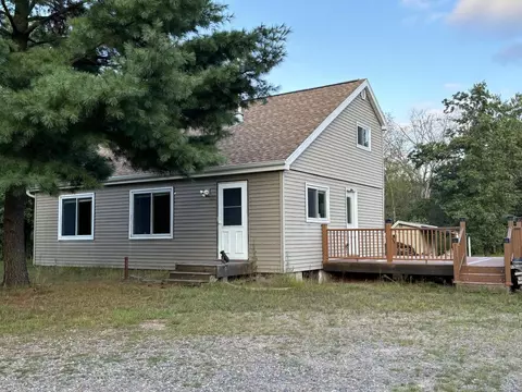 178 Walden Ct, Nekoosa, WI 54457