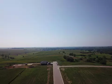 104 Garrett Dr, Barneveld, WI 53507