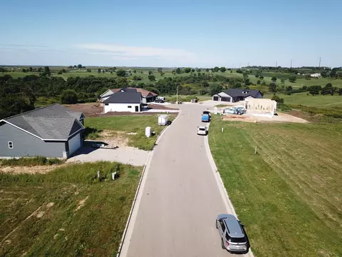 107 Garrett Dr, Barneveld, WI 53507