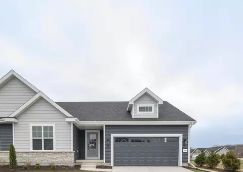 2133 Waters Edge Trl, Madison, WI 53718
