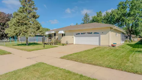 2114 Kensington St, Janesville, WI 53546