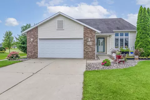 850 Violet Ln, Oregon, WI 53575