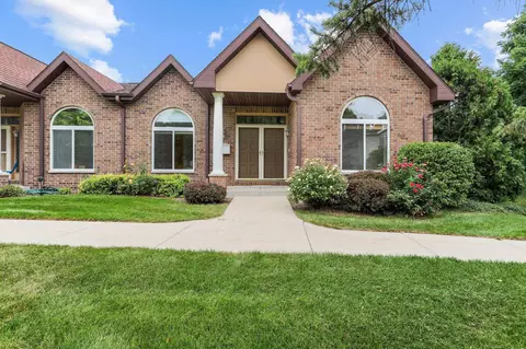 71 Golf Pkwy #71, Madison, WI 53704