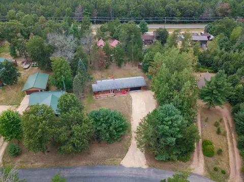 n8315 Woodland Trail, New Lisbon, WI 53950