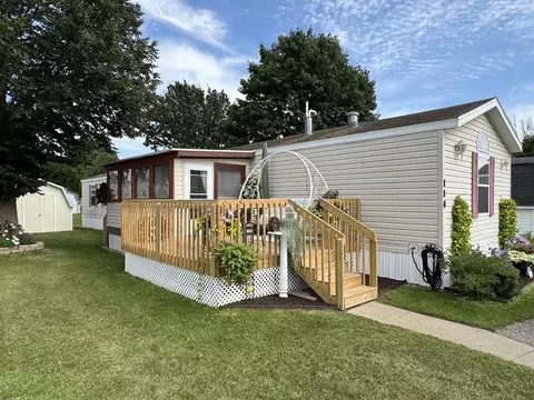 2701 E Main St #114, Reedsburg, WI 53959