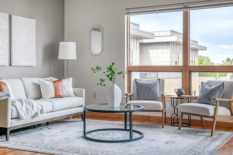 1835 Winnebago St #407, Madison, WI 53704