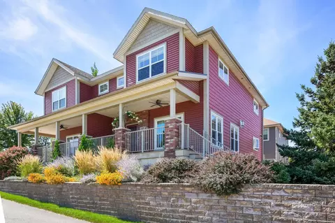 12 Sinatra Way, Fitchburg, WI 53711