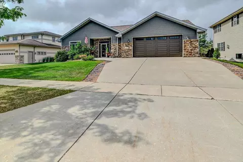 1905 Tyrol Ter, Mount Horeb, WI 53572