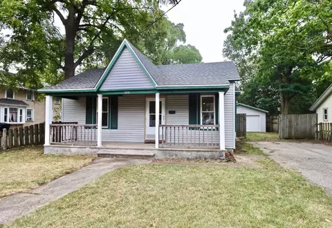 717 Vine St, Beloit, WI 53511