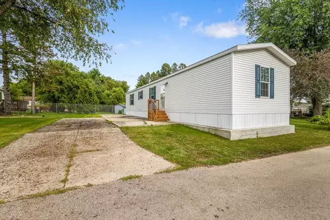 w9194 Ripley Road #L3, Cambridge, WI 53523