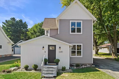 220 N Military Rd, Dane, WI 53529