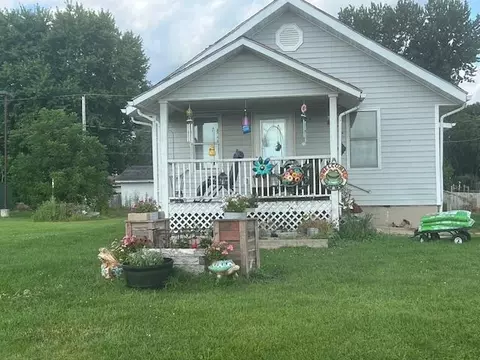 705 S Watertown St, Waupun, WI 53963