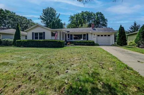 4309 Somerset Ln, Madison, WI 53711