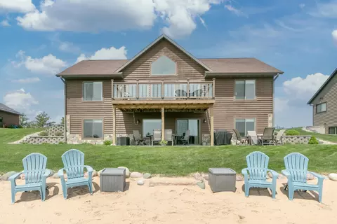 w5627 32nd Street, New Lisbon, WI 53950