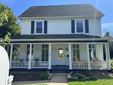 330 Madison St, Mineral Point, WI 53565