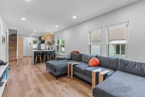 2526 E Mifflin St, Madison, WI 53704