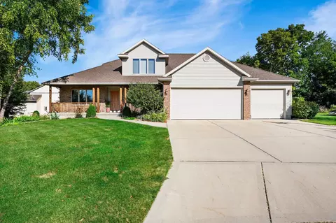 6106 Pattison Ct, Mcfarland, WI 53558