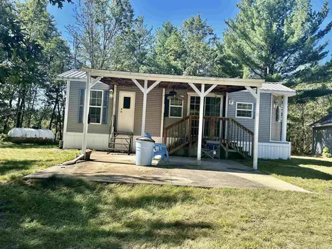 n9415 11th Avenue, Necedah, WI 54646
