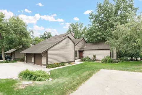 116 Glenview Ct, Janesville, WI 53548