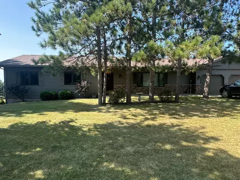 n8237 Bulgrin Road, Portage, WI 53901