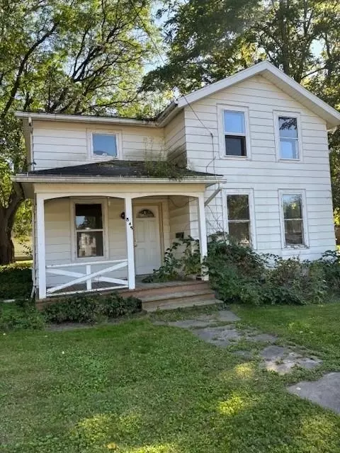 535 State St, Ripon, WI 54971