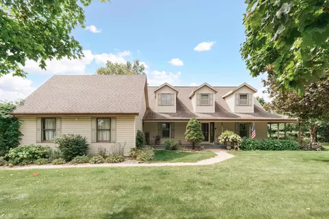 1107 N Austin Rd, Janesville, WI 53548