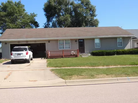 132 Eastland Dr, Clinton, WI 53525