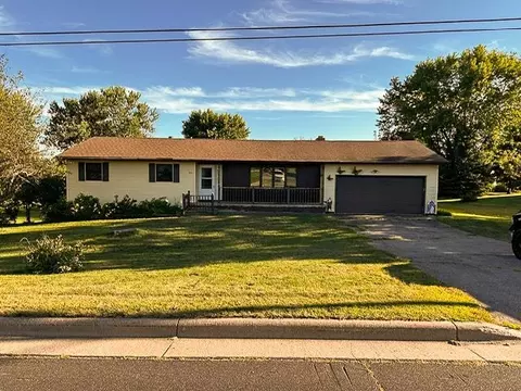 917 City Limits Rd, Lancaster, WI 53813