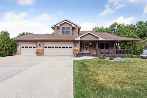 3212 W Rockport Park Dr, Janesville, WI 53548