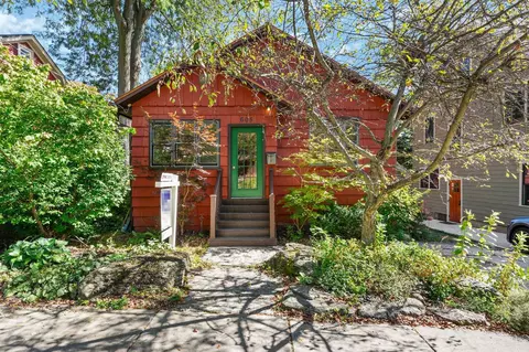 605 Sheldon St, Madison, WI 53711