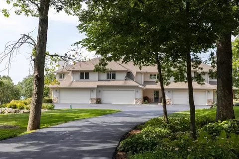 n771 Waubunsee Tr #1, Fort Atkinson, WI 53538